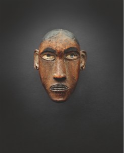 Tête trophée féminine